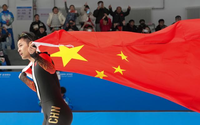 电竞数据-亚冬会速滑中国队狂揽11金 宁忠岩高亭宇成三冠王