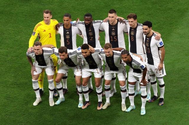 1669576002796056137.jpg Fil6rdOXoAA7XF3.jpg