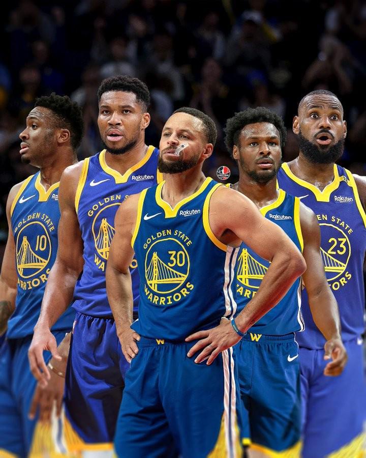 开云体育在线-抽象，美媒恶搞勇士下赛季阵容：库里+字母哥兄弟+詹姆斯父子