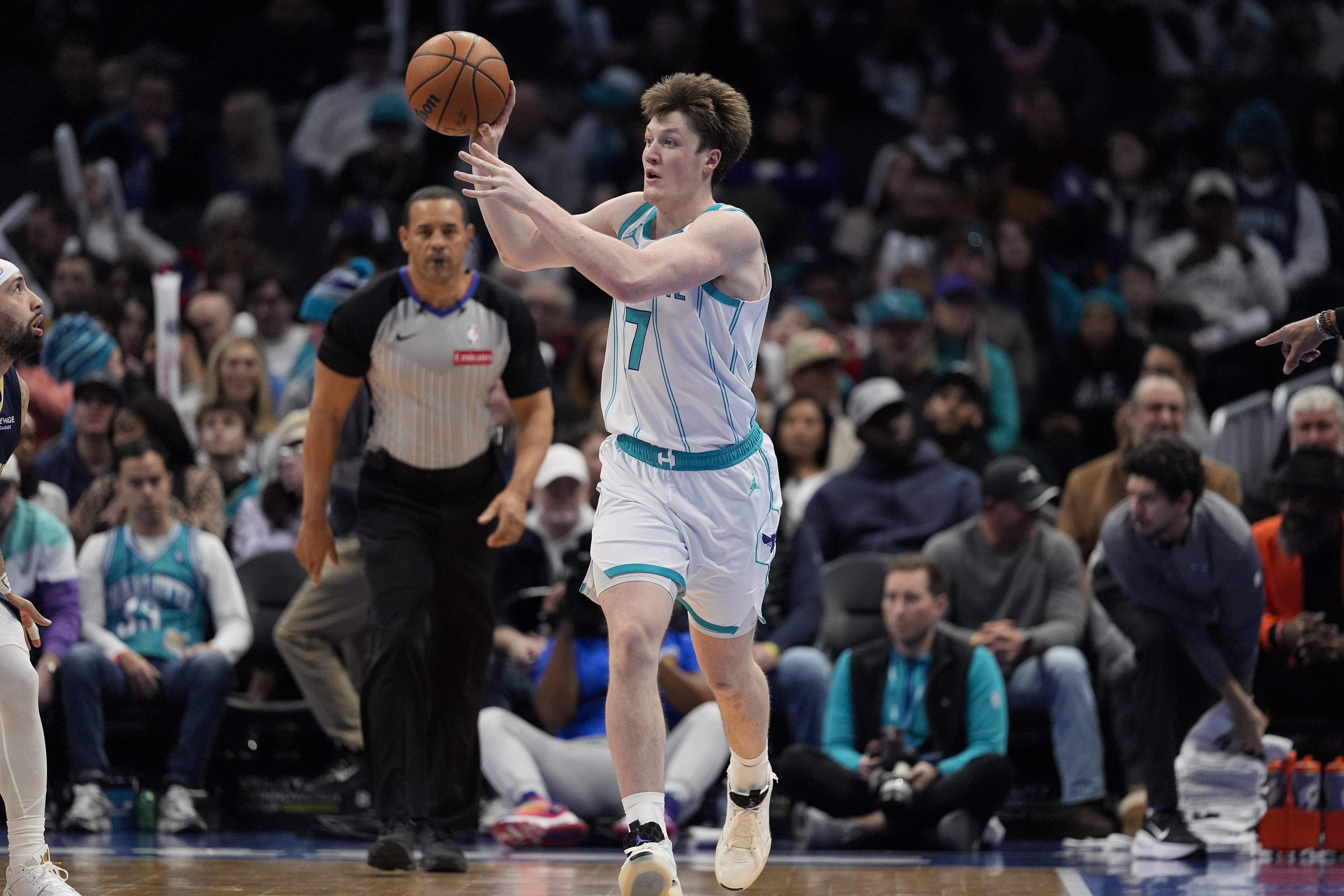 体育直播-克尼佩尔：不把连胜看作整体来考量这是制胜之道 我们会变得更强